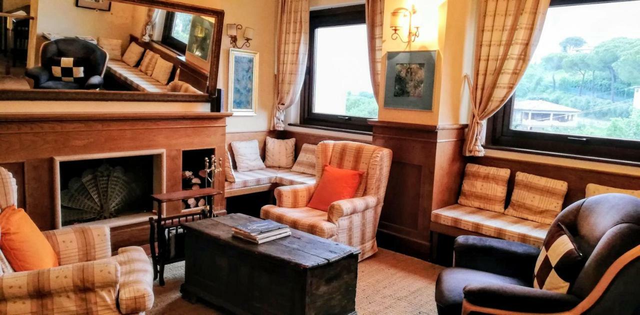 Hotel & Ristorante Degli Angeli Мальяно Сабина Экстерьер фото